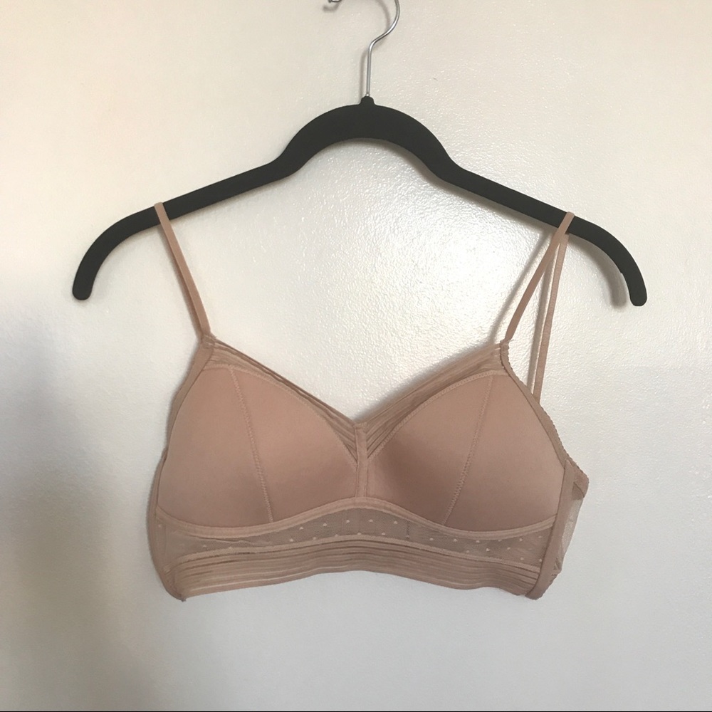 Nude bra
